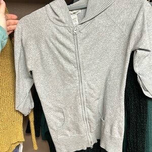Hooded Short-sleeve Zipper Top